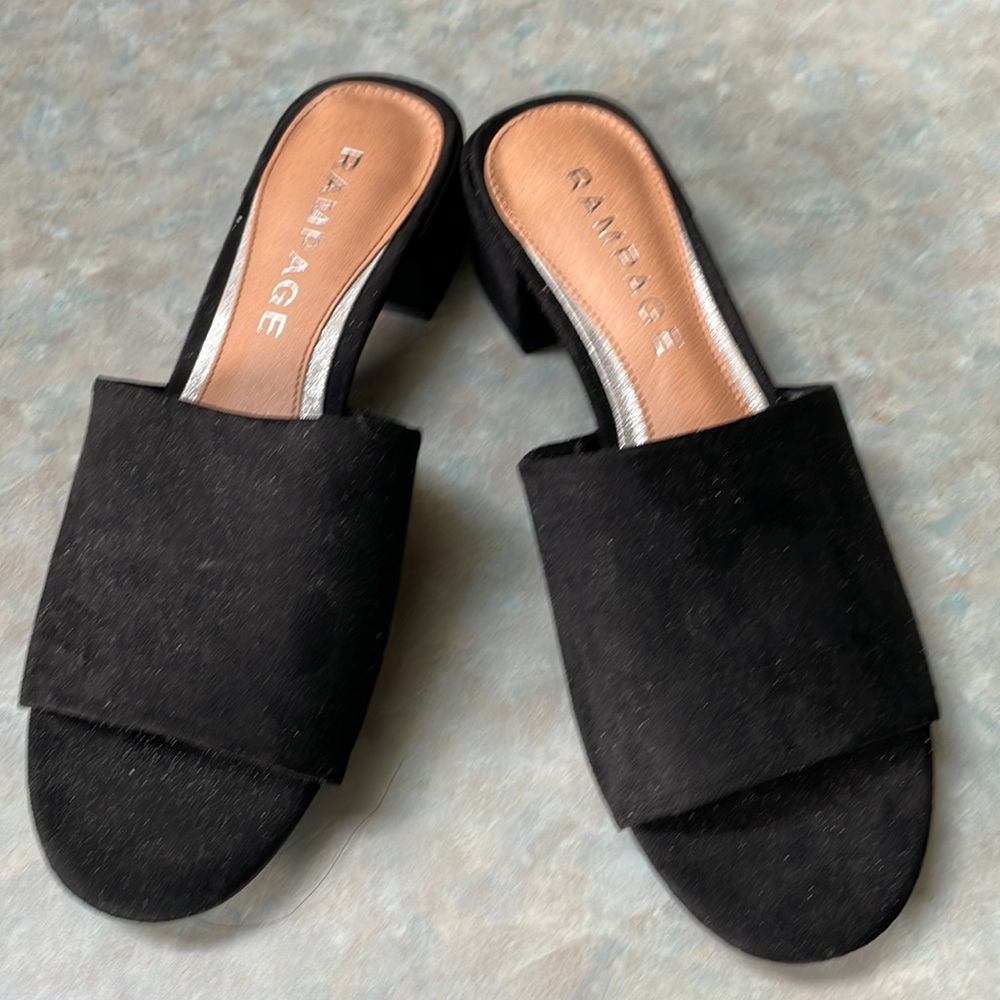 Rampage slides (sz 7 1/2)
